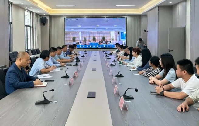 从“新”出发，赋能成长——学校启动青年教师培训活动