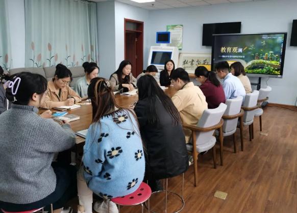 铜山中专开展青年教师读书沙龙